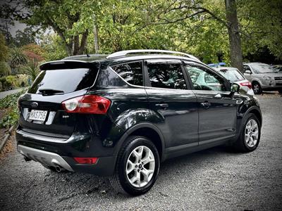 2010 Ford Kuga - Thumbnail