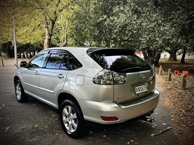 2006 Toyota Harrier - Thumbnail