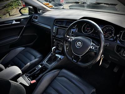 2015 Volkswagen Golf - Thumbnail