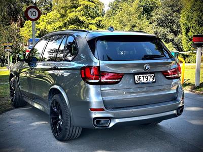 2015 BMW X5 - Thumbnail