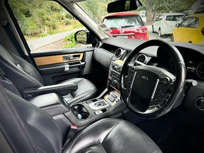 2014 Land Rover Discovery - Thumbnail