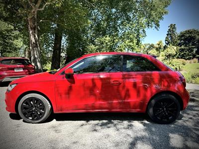 2013 Audi A1 - Thumbnail