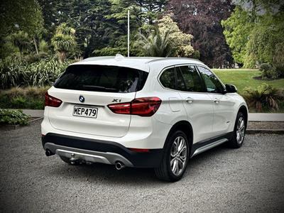 2017 BMW X1 - Thumbnail