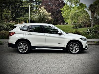 2017 BMW X1 - Thumbnail