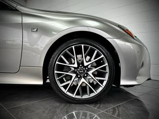 2014 Lexus RC300h - Thumbnail