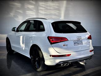 2015 Audi SQ5 - Thumbnail