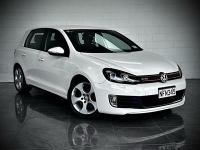 2009 Volkswagen Golf - Thumbnail