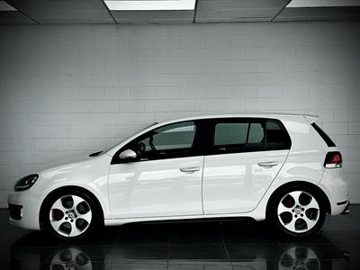 2009 Volkswagen Golf - Thumbnail