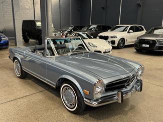 1970 Mercedes-Benz 280 - Thumbnail