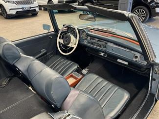 1970 Mercedes-Benz 280 - Thumbnail