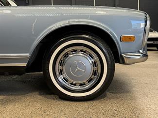 1970 Mercedes-Benz 280 - Thumbnail