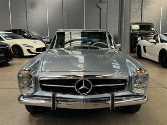 1970 Mercedes-Benz 280 - Thumbnail