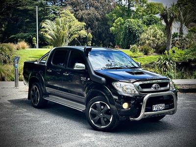 2011 Toyota Hilux - Thumbnail