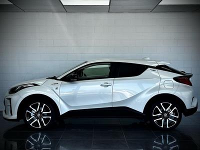 2020 Toyota C-HR - Thumbnail