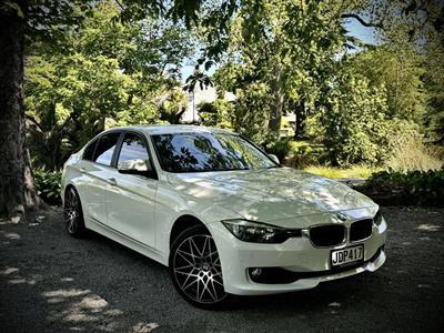 2015 BMW 320I - Thumbnail