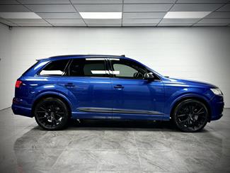 2016 Audi SQ7 - Thumbnail