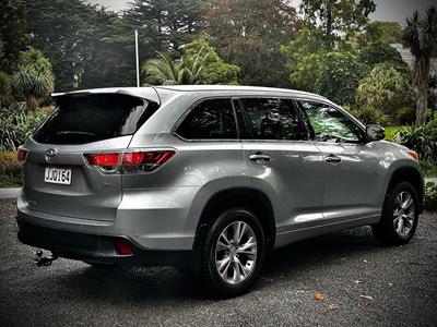 2015 Toyota Highlander - Thumbnail