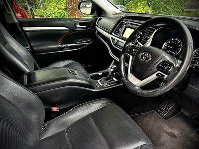 2015 Toyota Highlander - Thumbnail