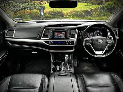 2015 Toyota Highlander - Thumbnail