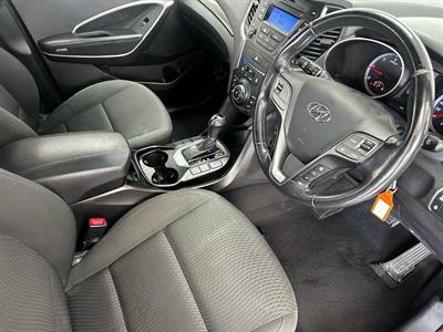 2013 Hyundai Santa Fe - Thumbnail