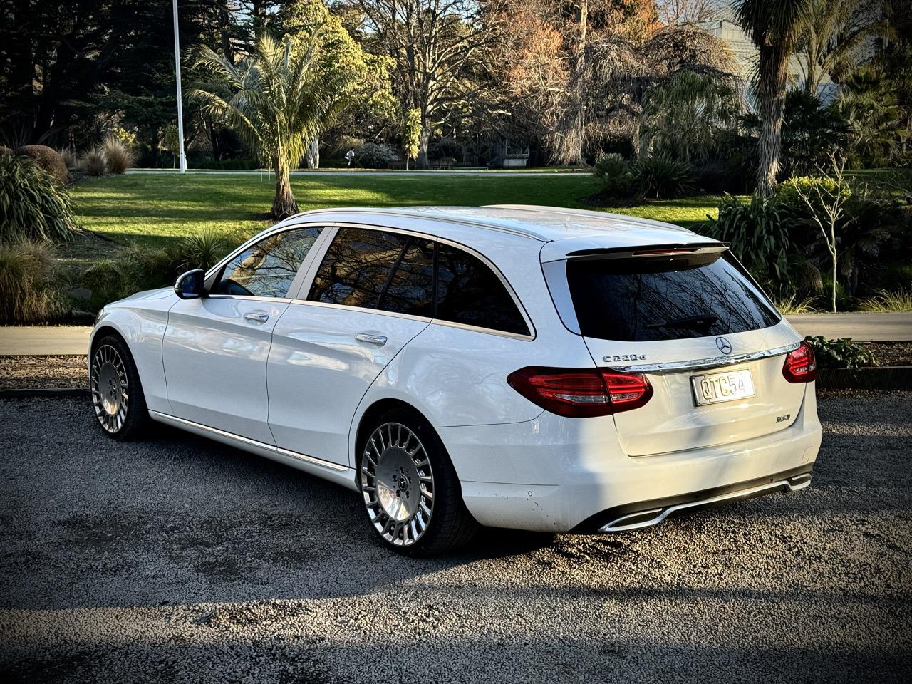 2015 Mercedes-Benz C 220