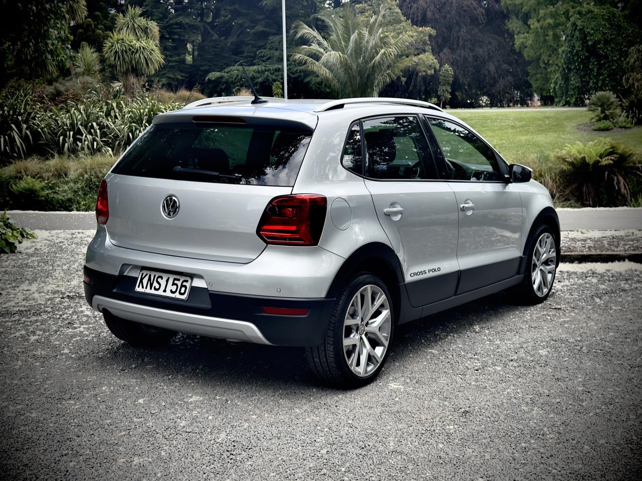 2017 Volkswagen Cross Polo