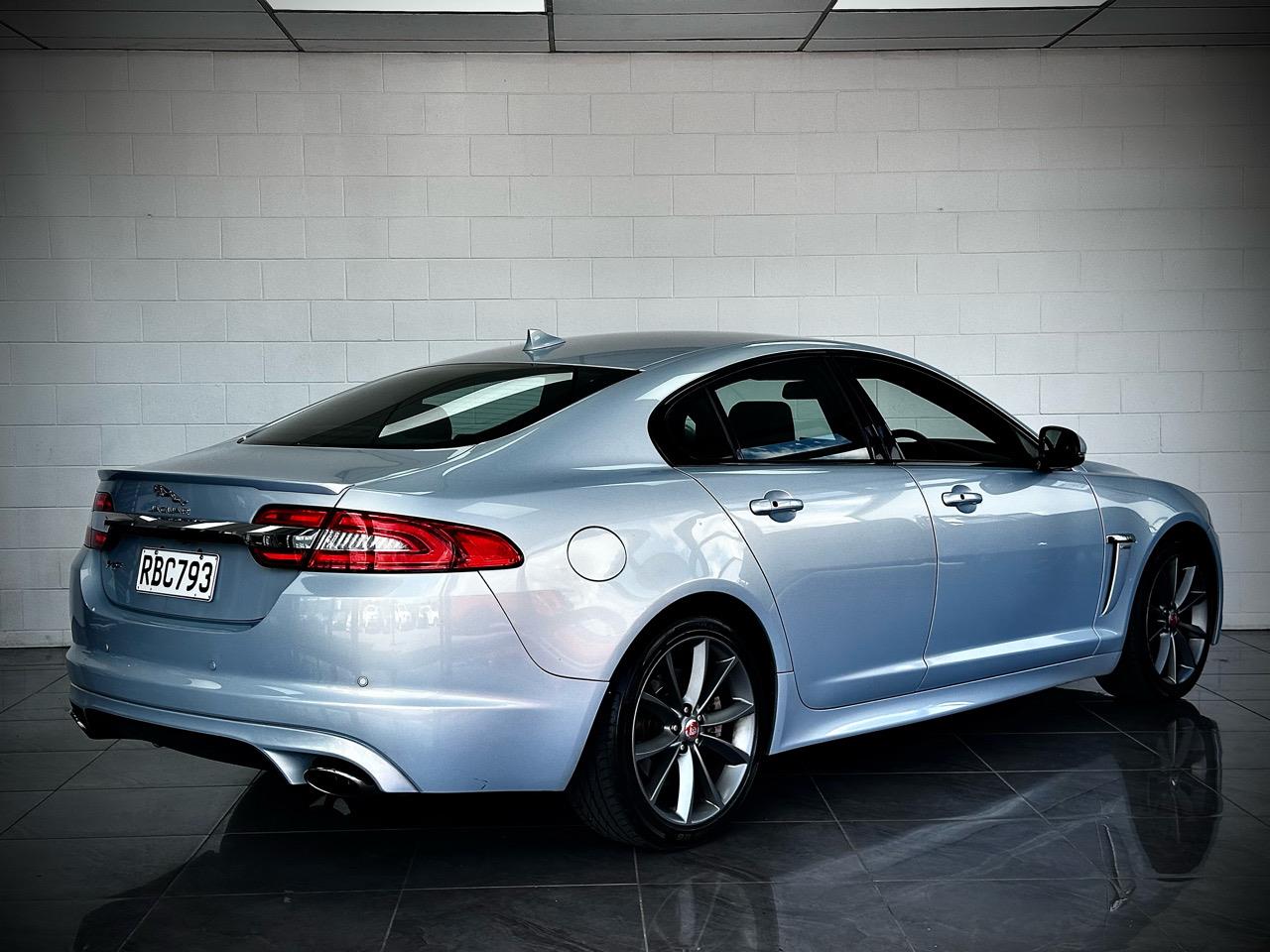 2015 Jaguar XF