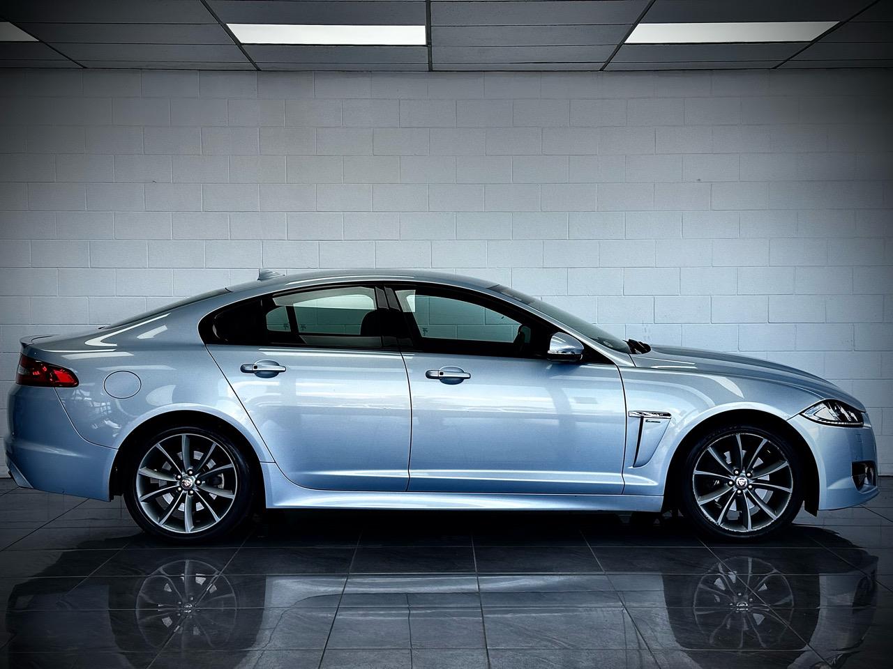 2015 Jaguar XF