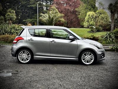 2012 Suzuki Swift - Thumbnail