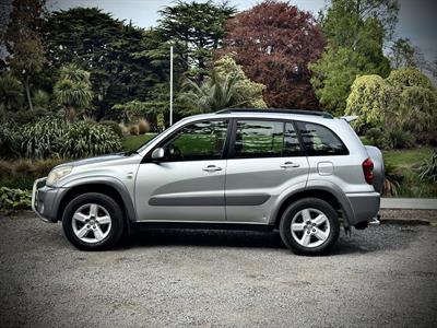 2004 Toyota Rav4 - Thumbnail