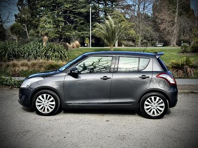 2012 Suzuki Swift - Thumbnail