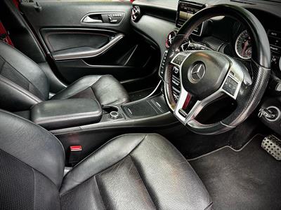 2013 Mercedes-Benz A250 - Thumbnail