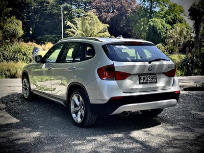 2010 BMW X1 - Thumbnail