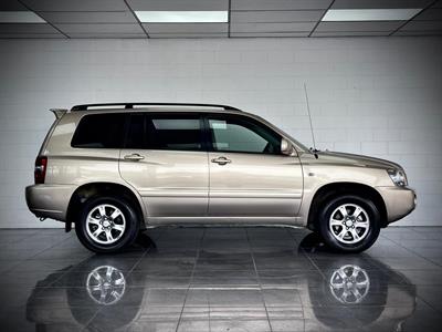 2004 Toyota Highlander - Thumbnail