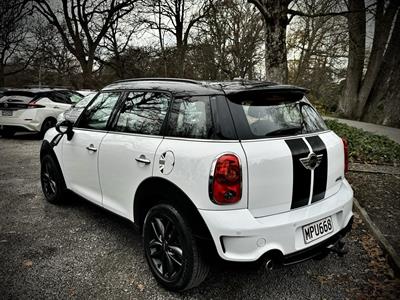 2013 Mini Countryman - Thumbnail